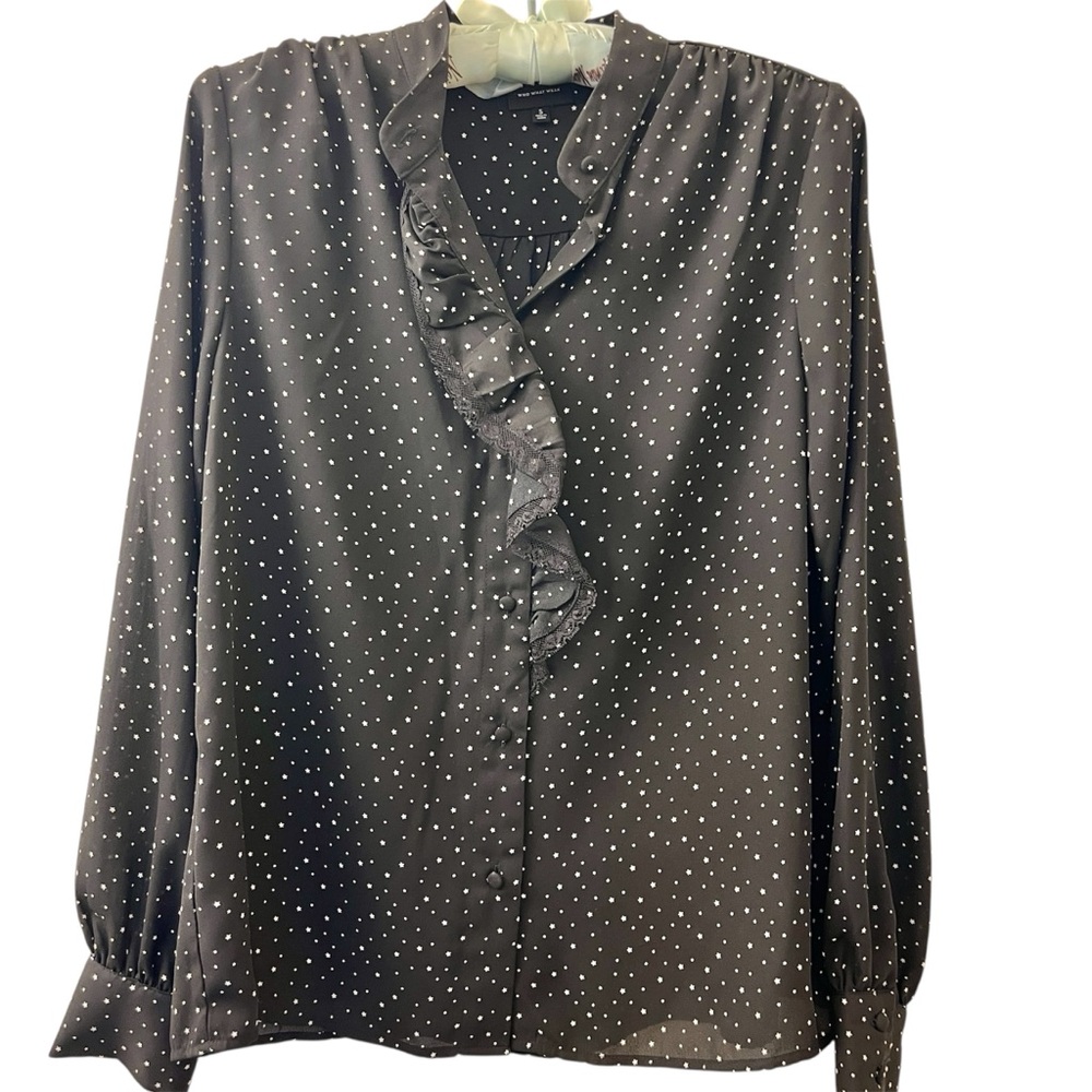 5/$20 Who What Where Star Pattern Ruffled Long Sleeve Blouse